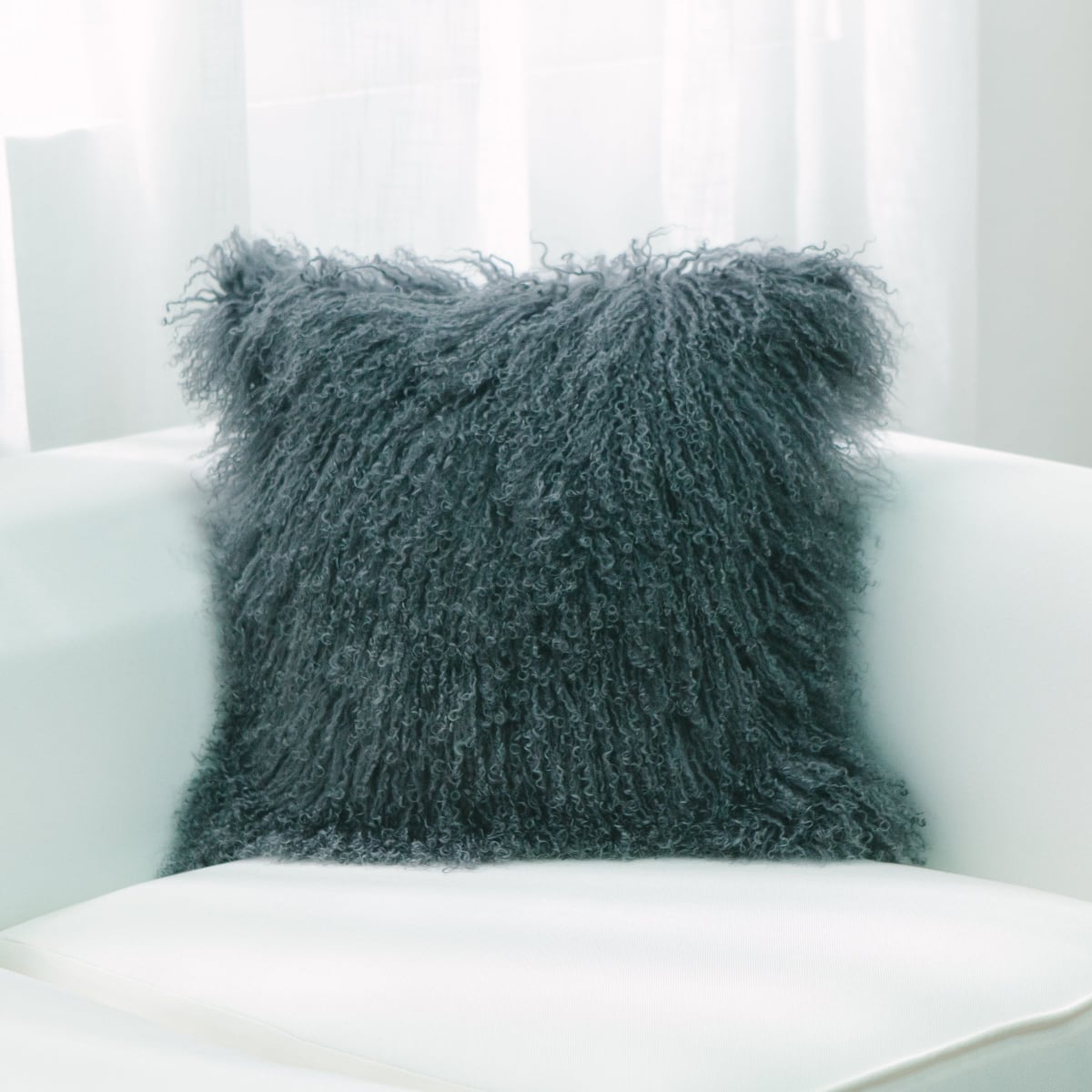 HU-MU1818JYGYOP Gray Mongolian Lamb Fur With Polyester Insert Pillow