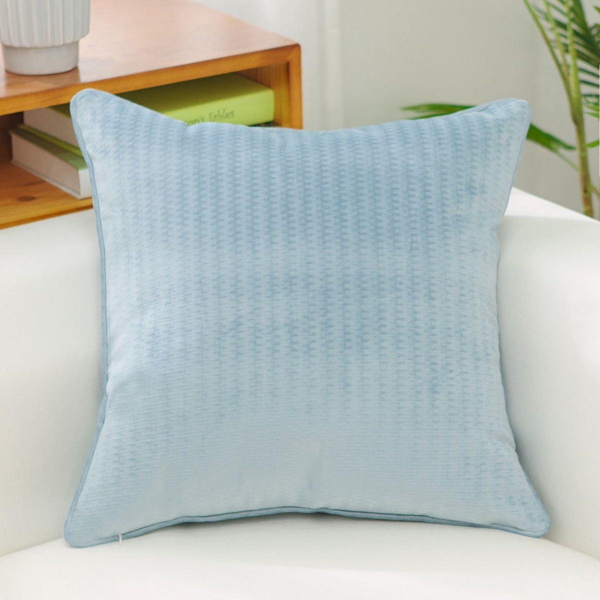 HU-VG2020KS12OP Light Steel Blue Velour With Polyester Insert Pillow