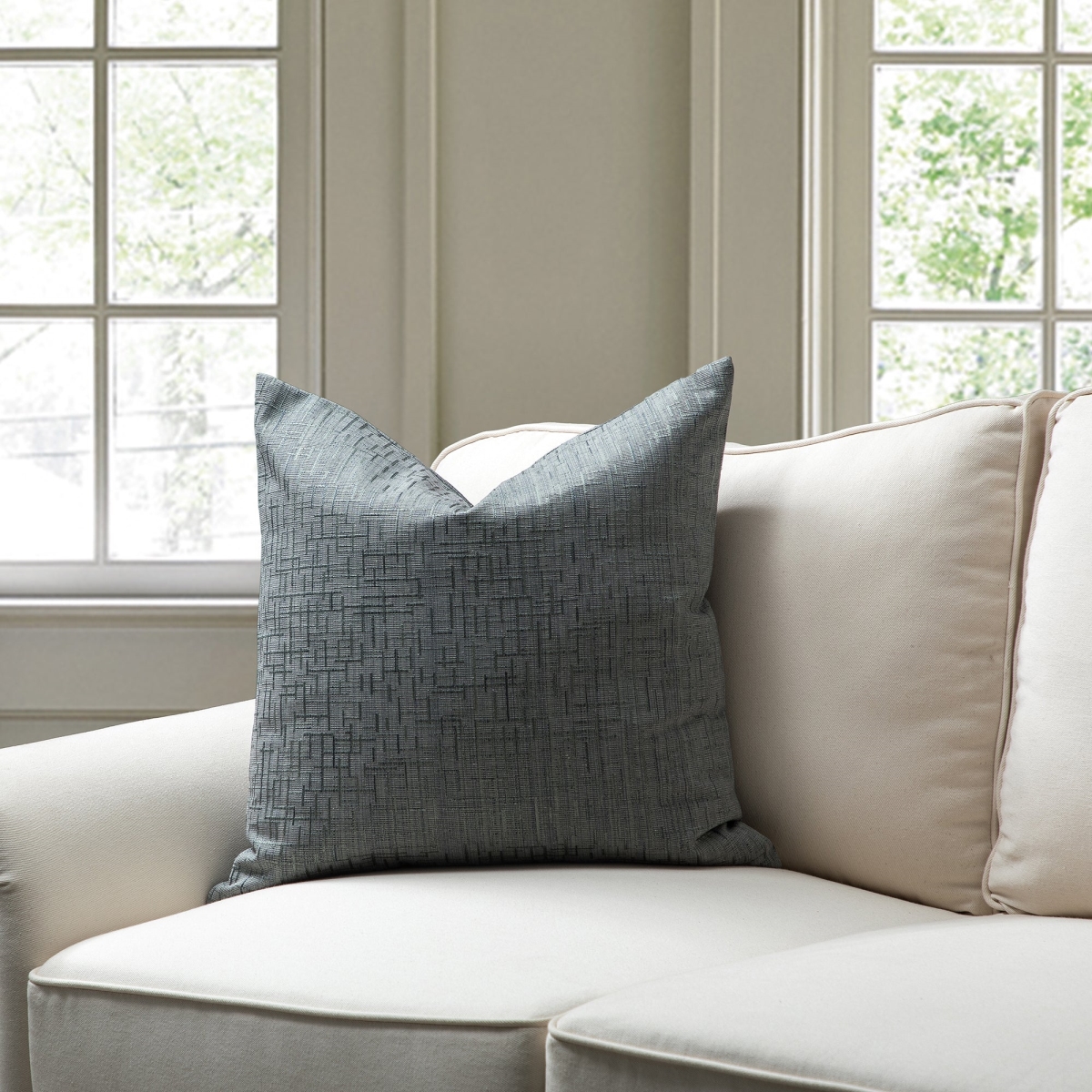 HU-SS2020JS16GROF Steel Green With Featherdown Insert Pillow