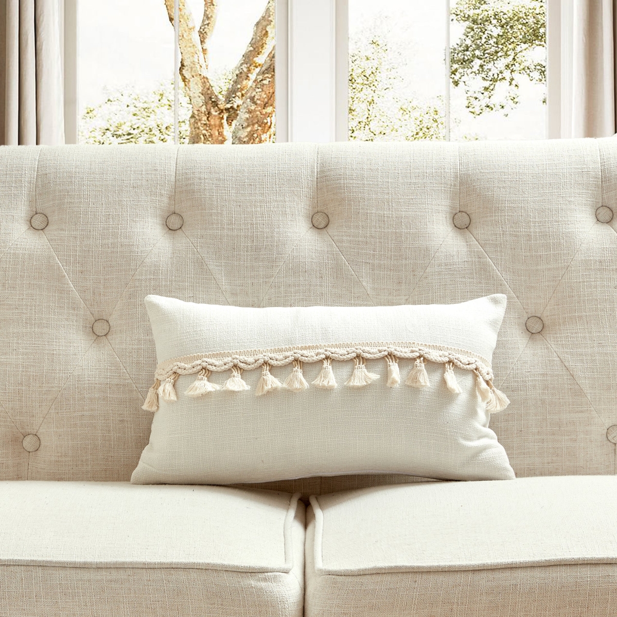 HU-CG1220HYIVOP Ivory Chenille Fabric With Tassel Accents And Polyester Insert Pillow