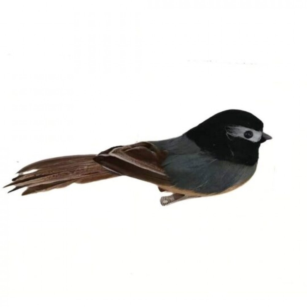 CM-OM494GR_Q01 Chickadee On A Clip Ornament