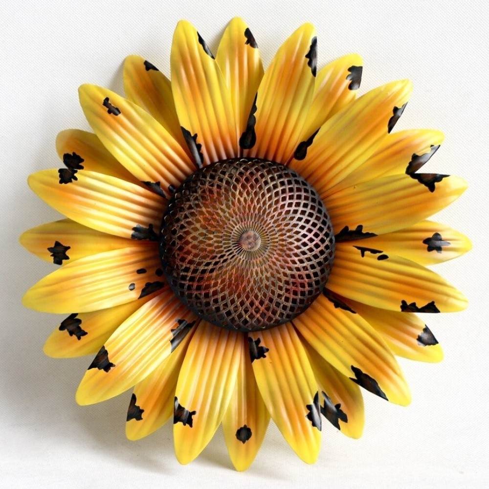 Rustic Look Metal Sunflower Wall Decor