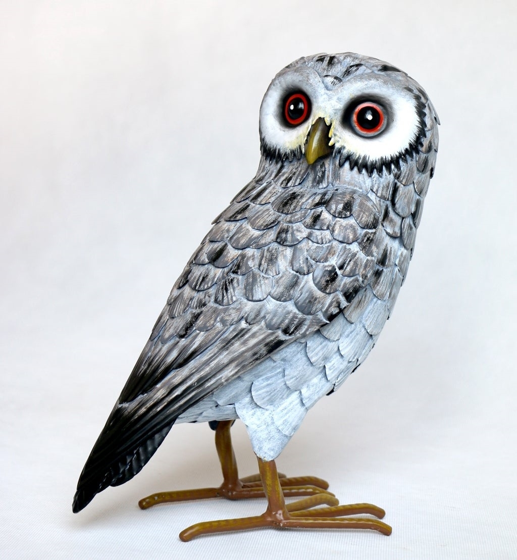 AI-GG9609_Q01 Standing Gray Owl Metal Figurine