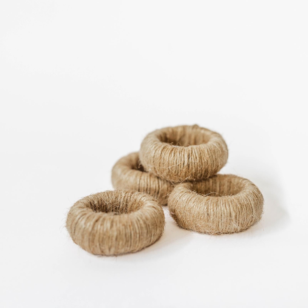 Picture of MDR Trading Inc. FP-IMT-239 Set Of 4 Plain Round Jute Napkin Ring