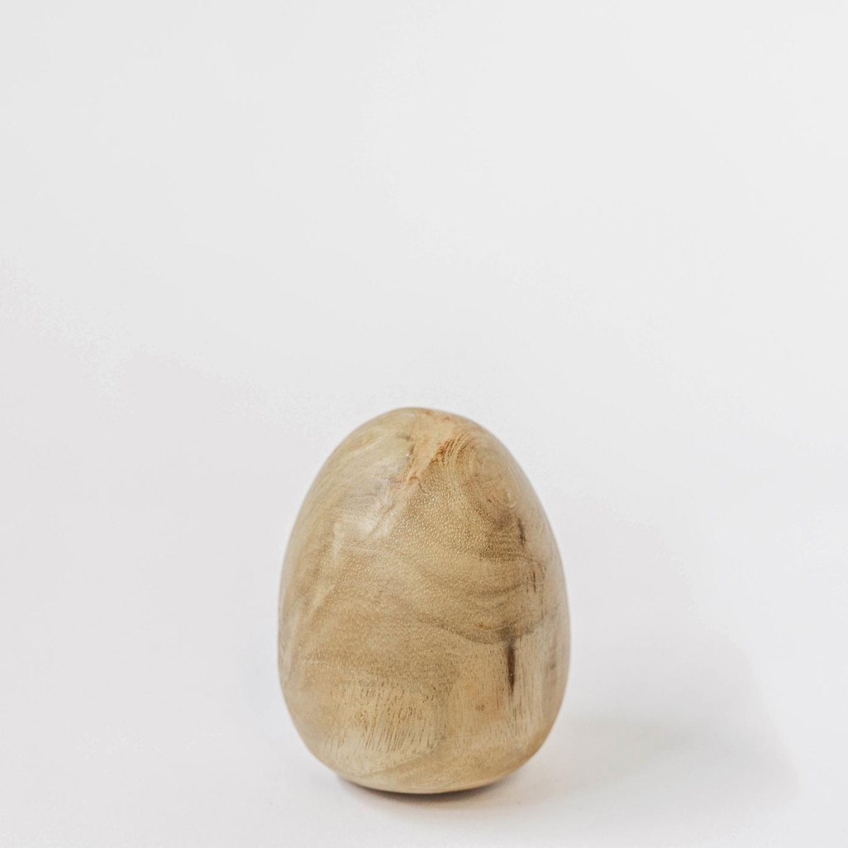 Natural Color Wooden Egg Shaped Paperweight