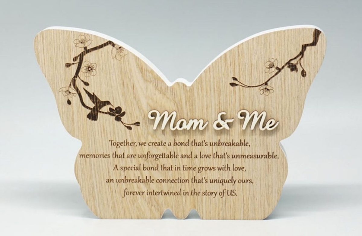 SC-SBP240 Mom & Me- Butterfly Shape With Saying Block Sign