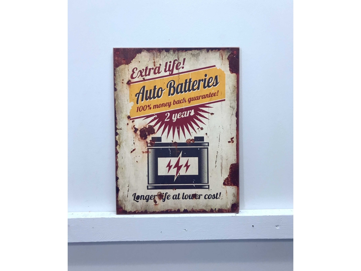 IV-W14-G18 Auto Battery Wooden Sign Wall Decor