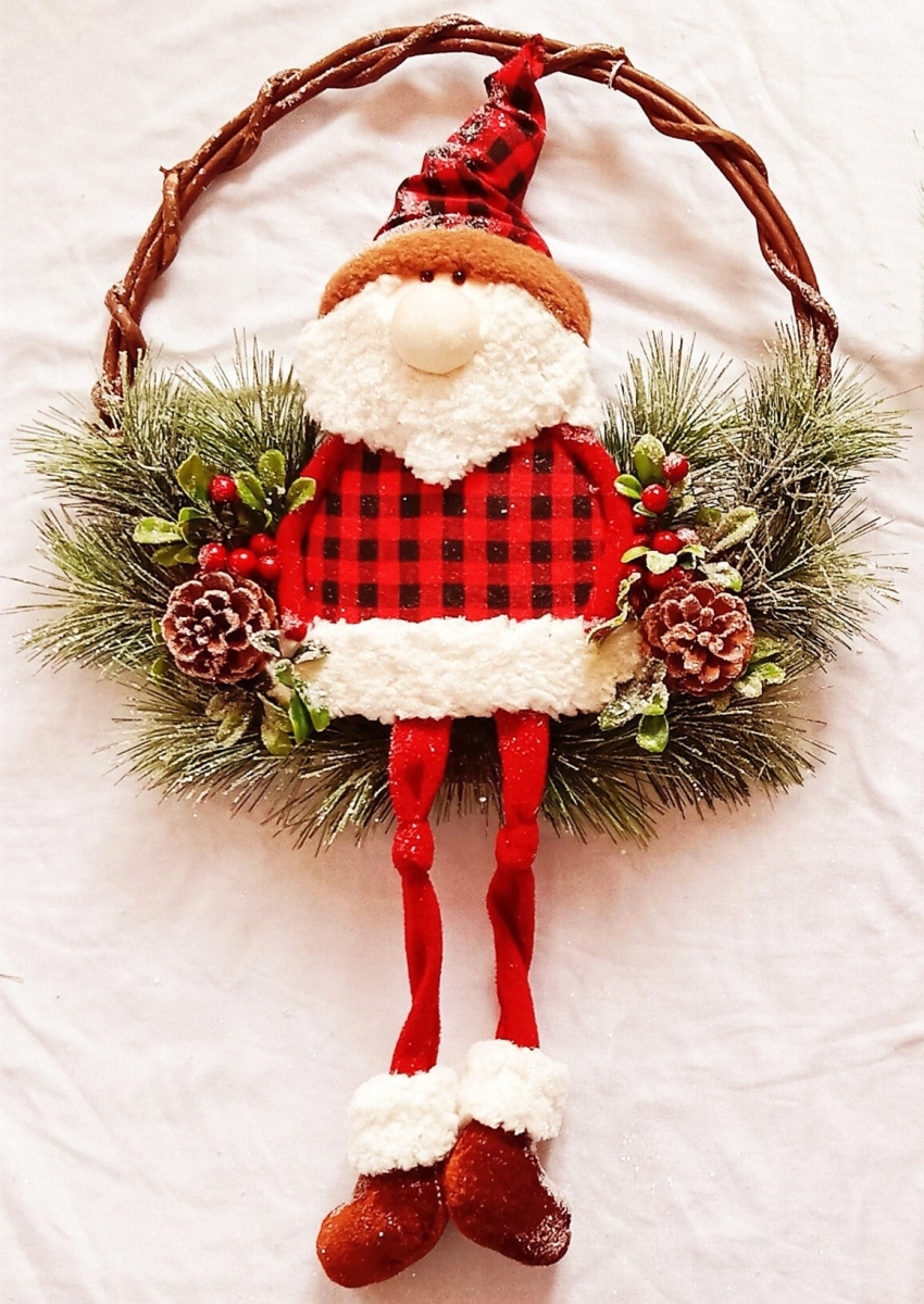 AI-FL7153_Q01 Hanging Santa Wreath