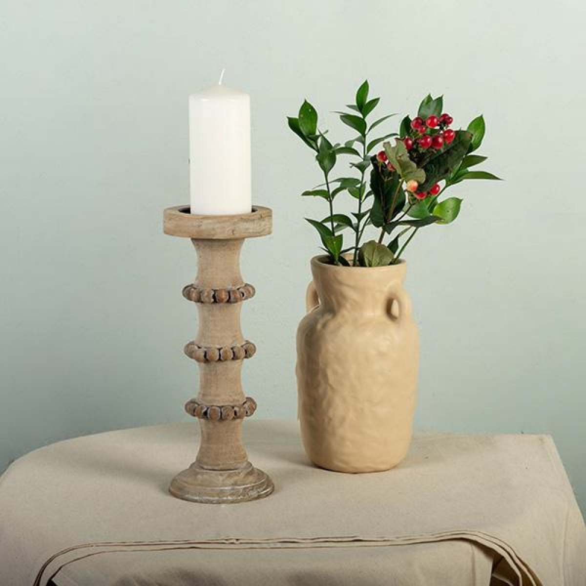FP-WEN-14498-02_Q01 Brown Wood With Beads Column Candle Holder