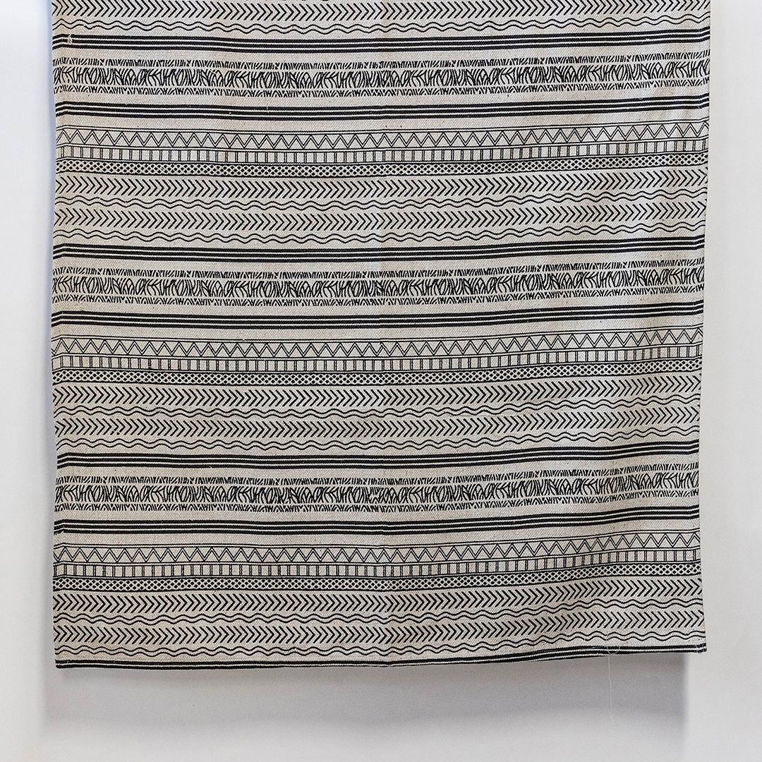 FP-IMT-054-Rg_Q01 Black And Beige Cotton With Varied Pattern Rug