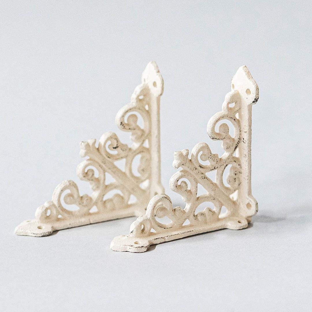FP-KIN-130-C Set Of 2 Rustic White Cast Iron Scrolled Patterned Shelf Bracket