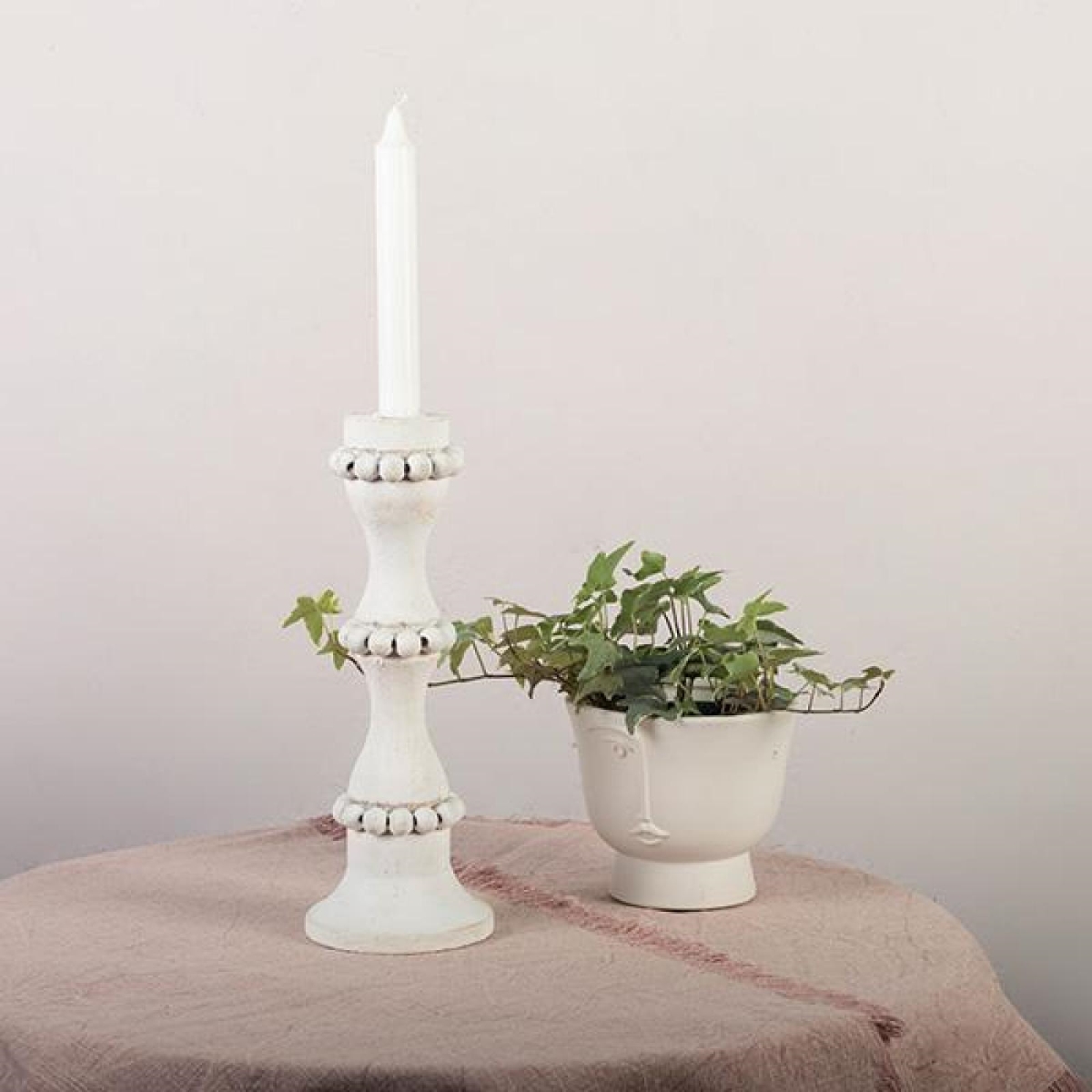 FP-WEN-16918-02_Q01 Washed White Wooden With Beads Candle Holder