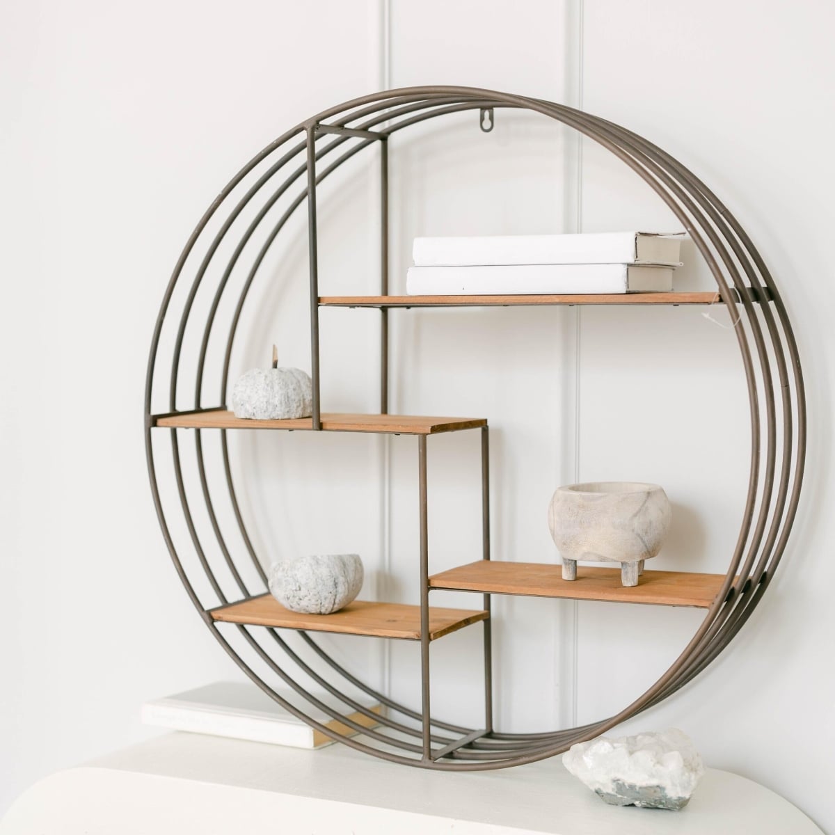 FP-YNG-141-L-W_Q01 Round Metal Frame With Light Wood Wall Shelf