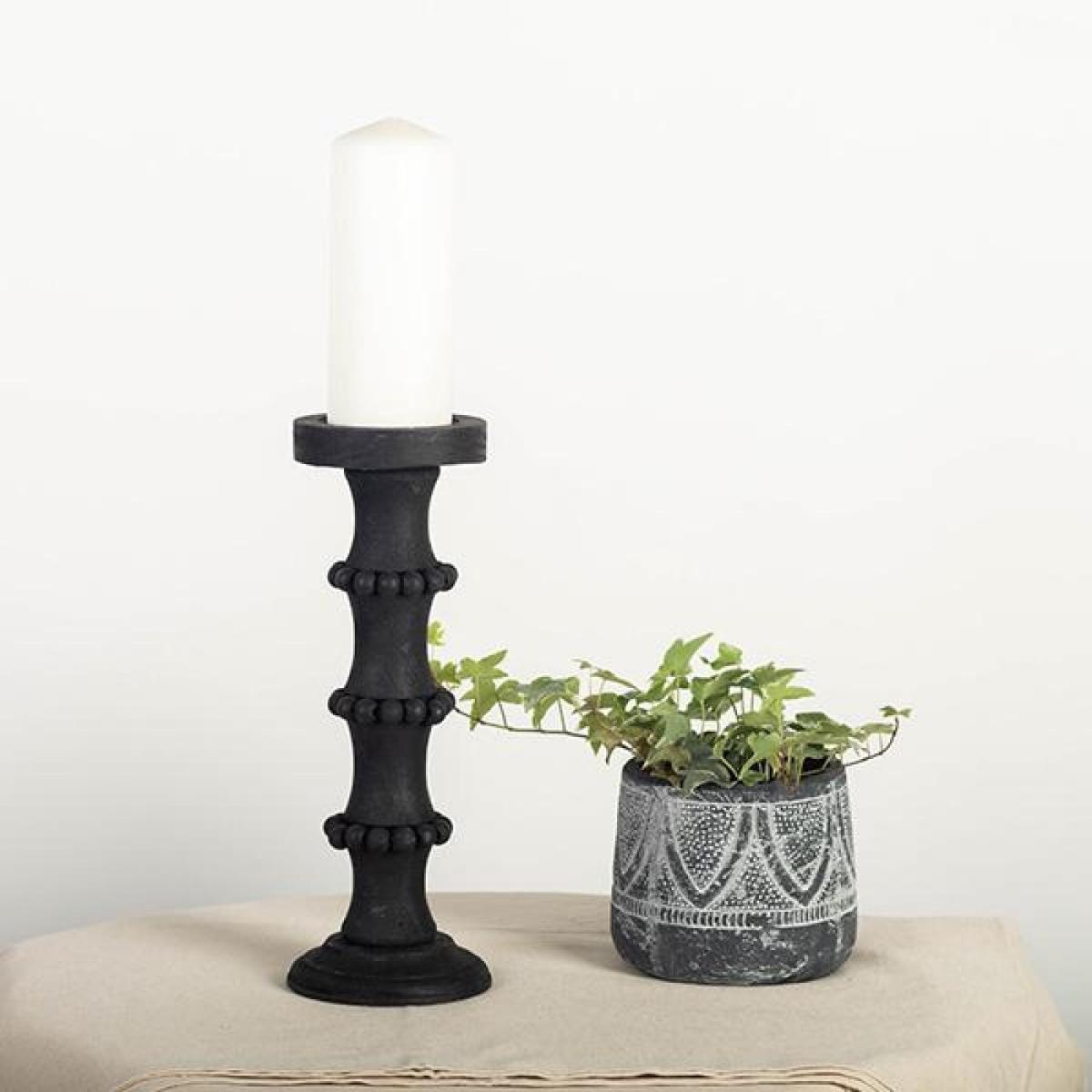 FP-WEN-14498-07_Q01 Black Wood With Beads Column Candle Holder