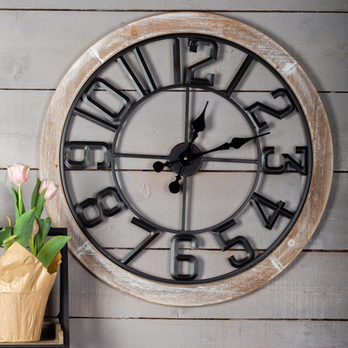 FP-MIN-182-Bl_Q01 Washed White Wooden Frame With Black Metal Numbers Wall Clock