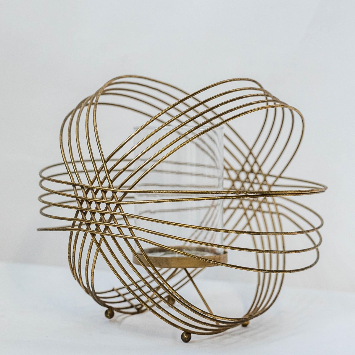 FP-LCD-15040-02_Q01 Gold Metal Sphere Tea Light Candle Holder