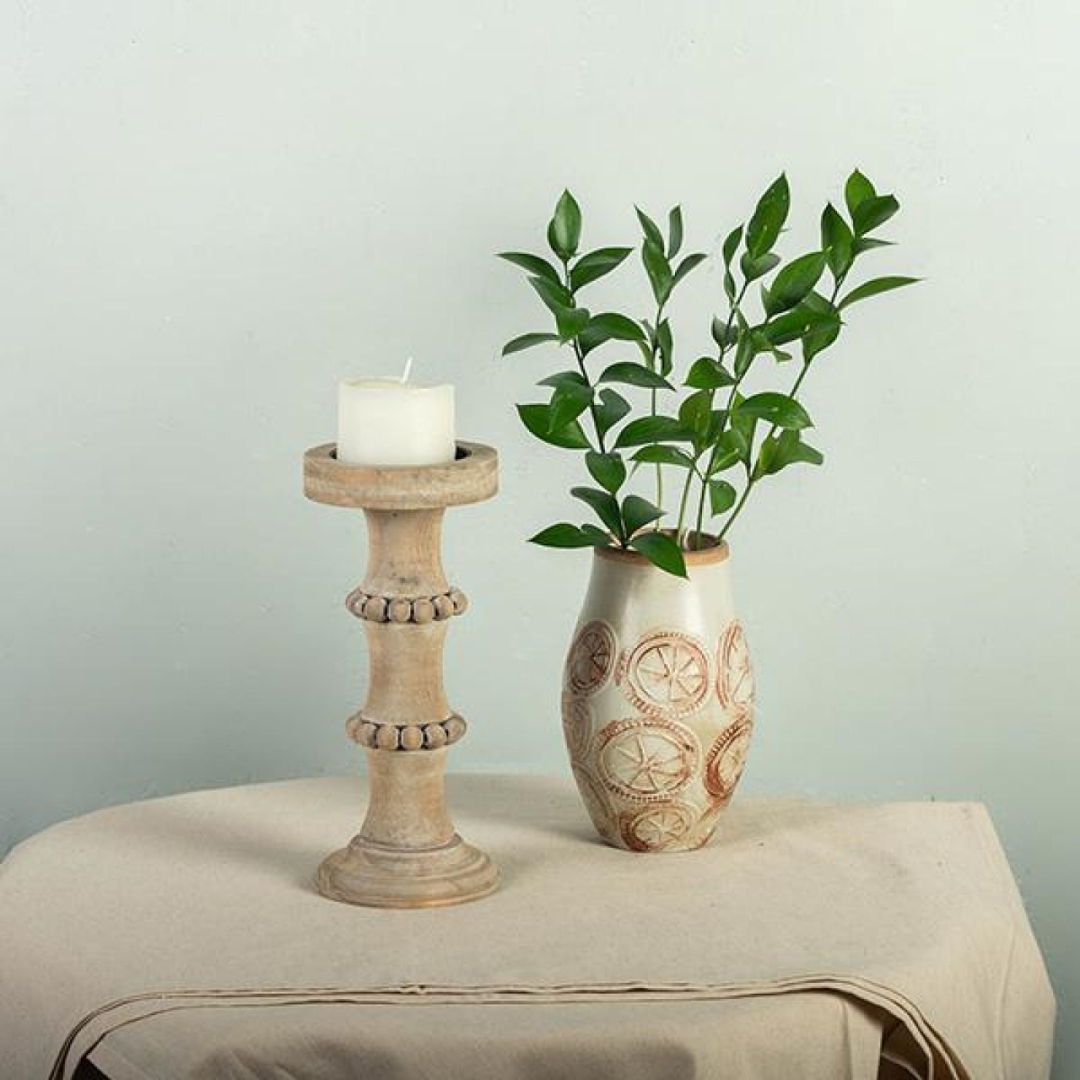 FP-WEN-14498-03_Q01 Brown Wood With Beads Column Candle Holder
