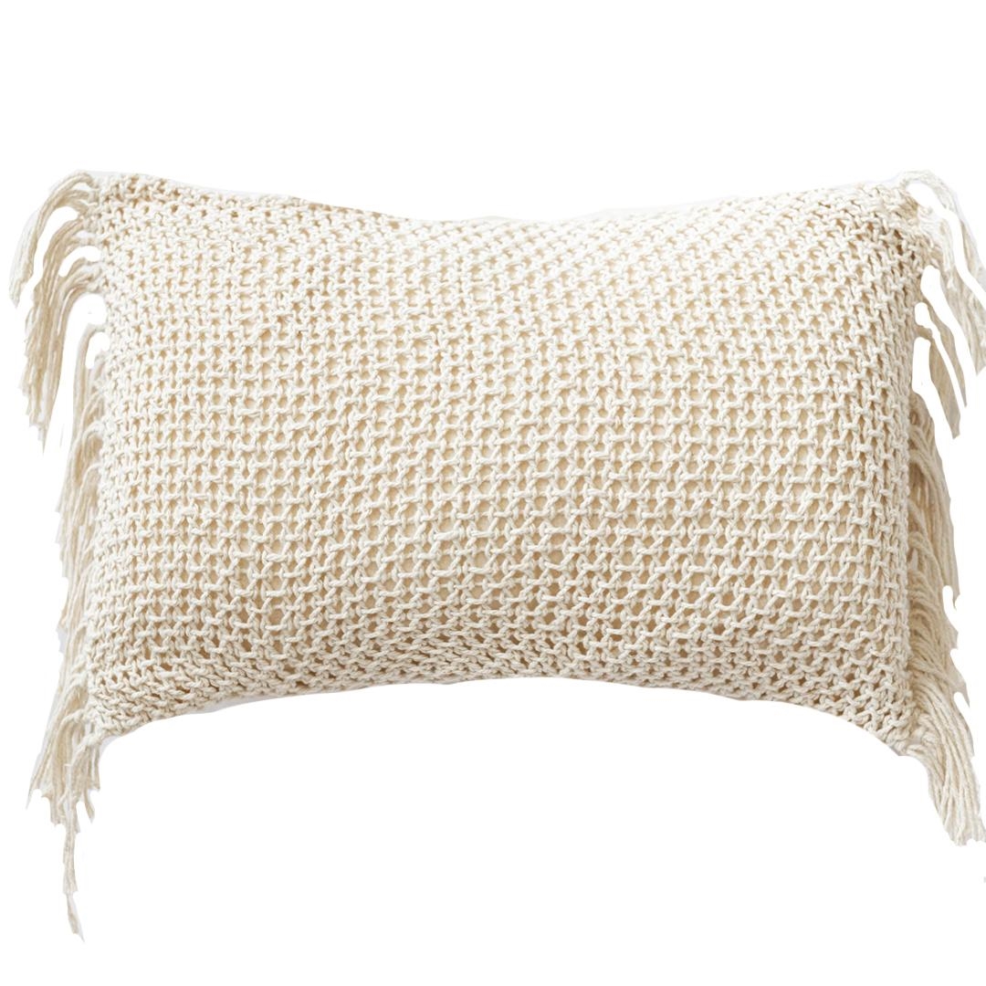 FP-IMT-063-C-lg_Q01 Knitted Rectangular Cream With Tassels Cushion Cover