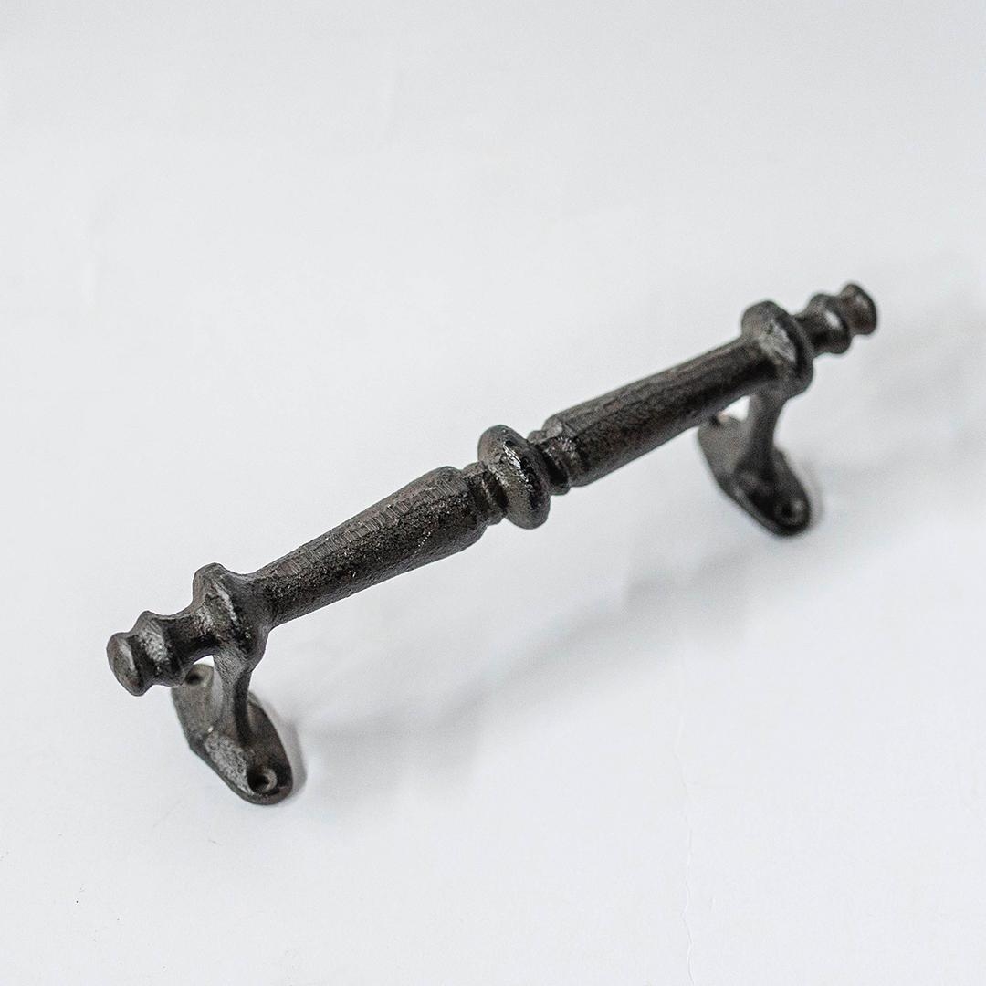 FP-KIN-033-B_Q01 Cast Iron Dark Brown Drawer Handle