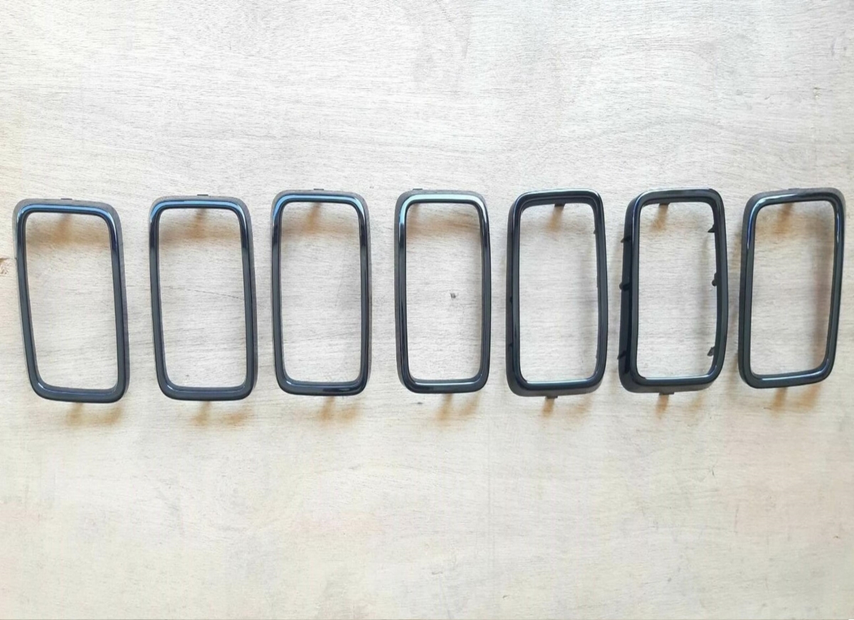 Replacement Grille Trim Ring Set - Black - 7-Piece Set - Direct Fit
