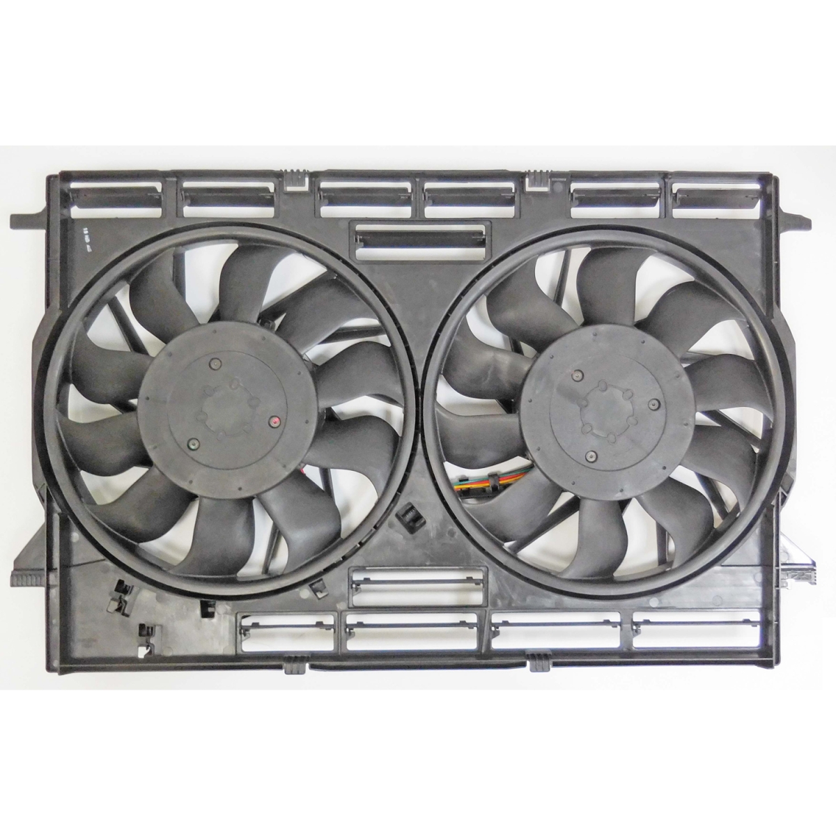TA-AU3115122 Replacement Radiator And Condenser Fan Assembly With Two Fans Side By Side For AUDI SQ5 2018-2021(AU3115122)