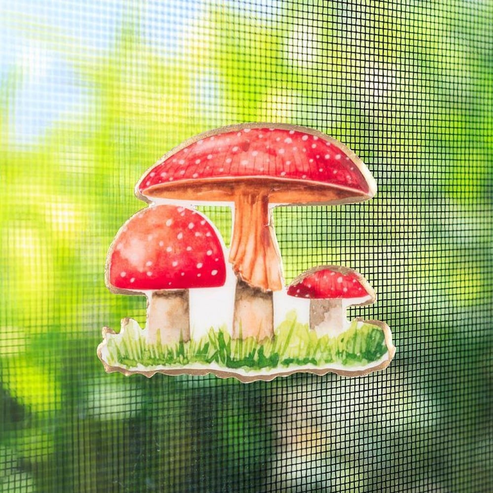 AB-37-SNAP-110-Q01 2.5 in. Mushrooms 2 Sided Magnet, Red & Green