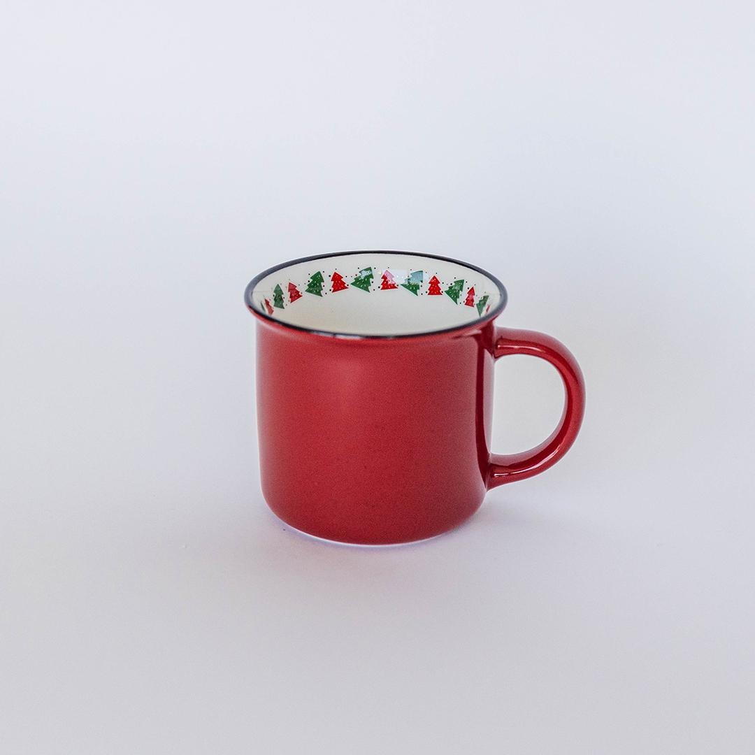 FP-SAL6302 Inner Ring Of Christmas Trees On A Red Mug