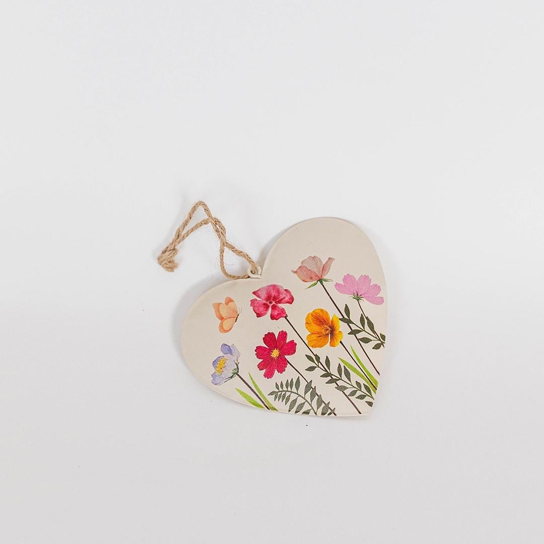 FP-HUS-696 Heart Shape With Wildflowers Hanging Ornament