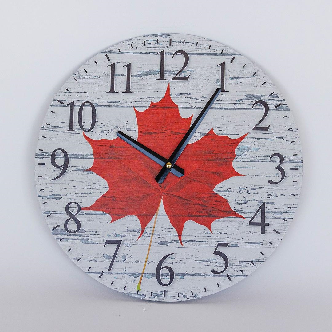 FP-MIN-473 Maple Leaf On A Birch Bark Look Background Wall Clock