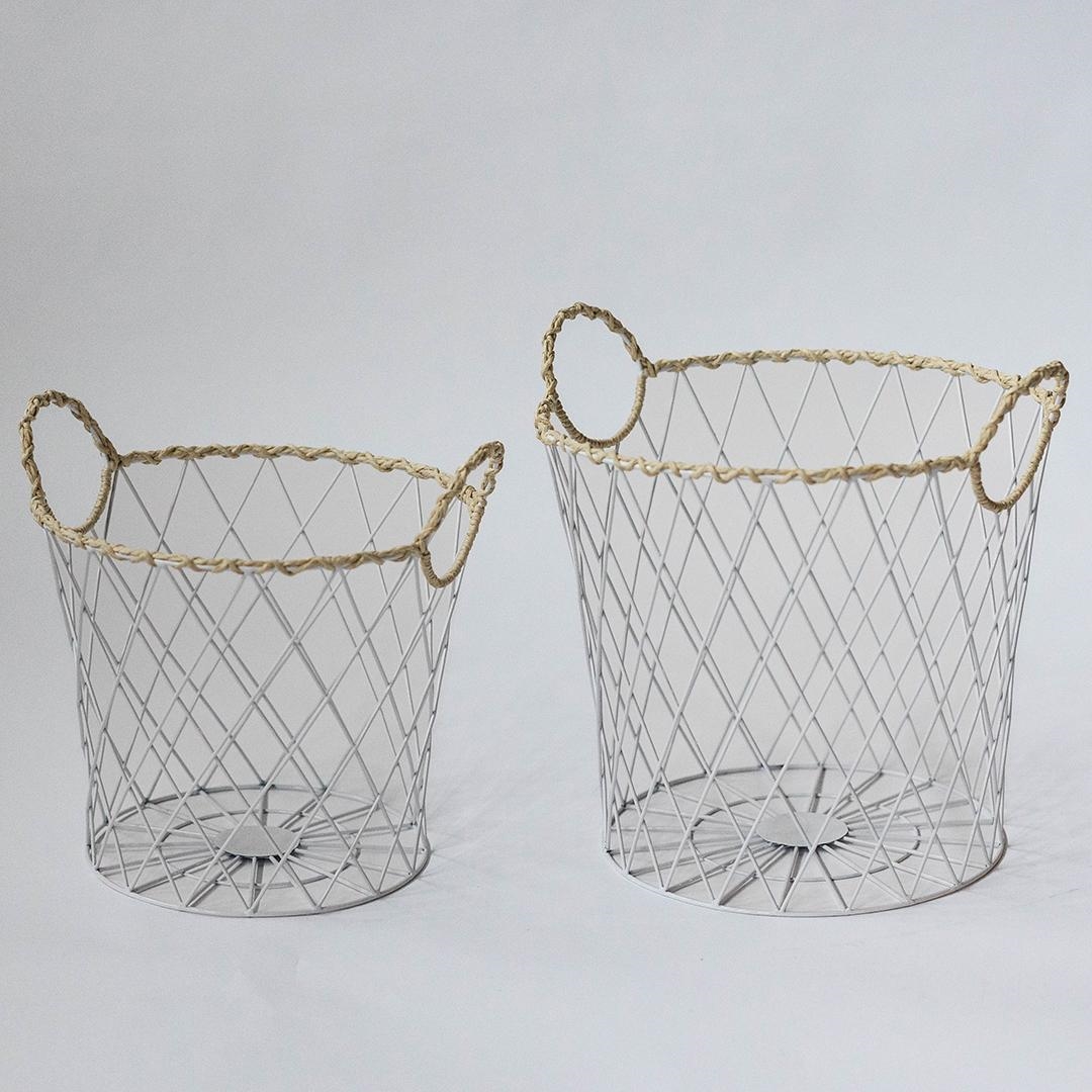FP-MAC-186 Set Of 2 Wire With Round Handles Baskets
