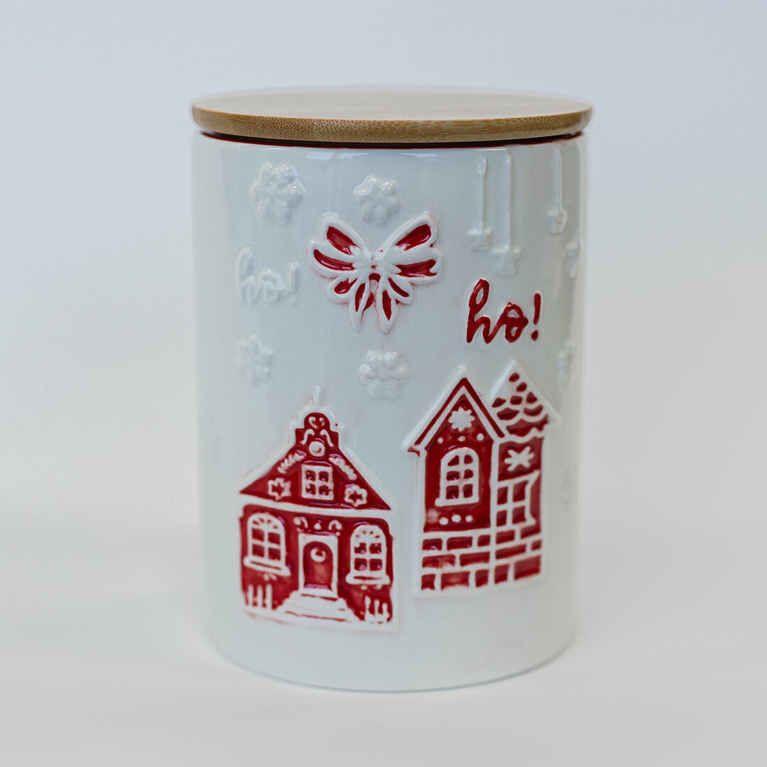 FP-UHU126 Christmas Gingerbread Houses Lidded Jar