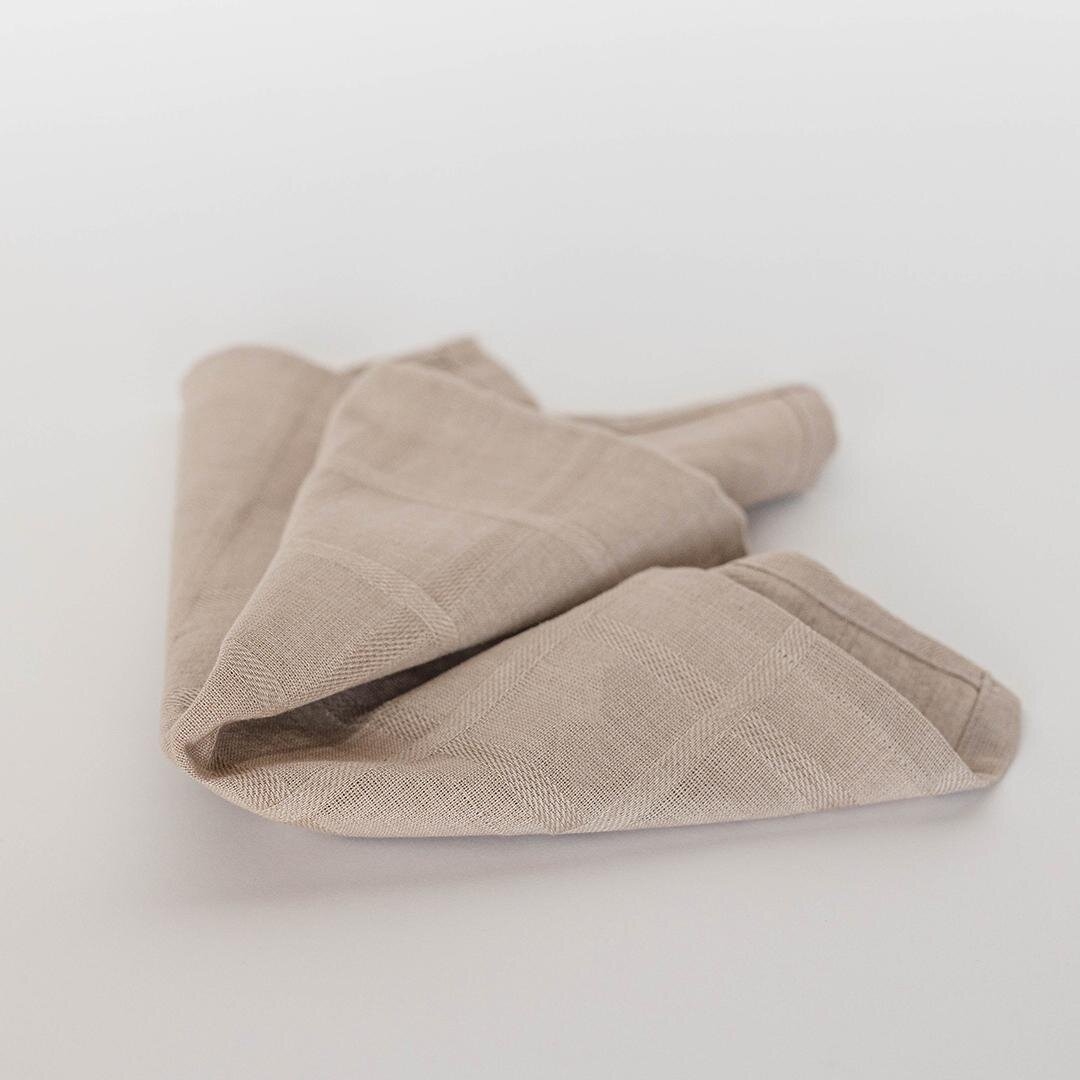 FP-IMT-281 Checkered Pattern Napkin