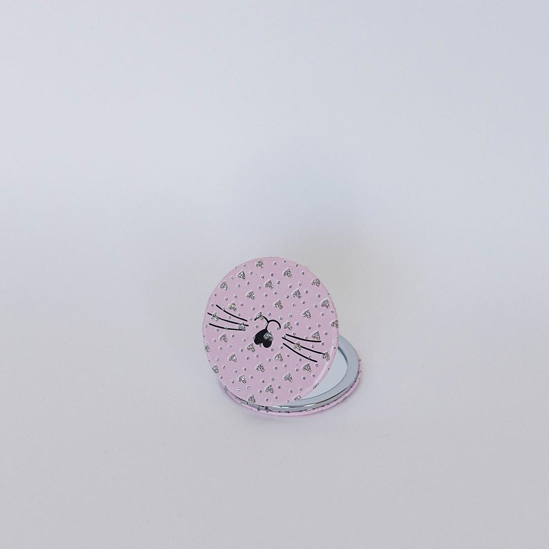 FP-FRO129 Cat Face With Hearts Pocket Mirror