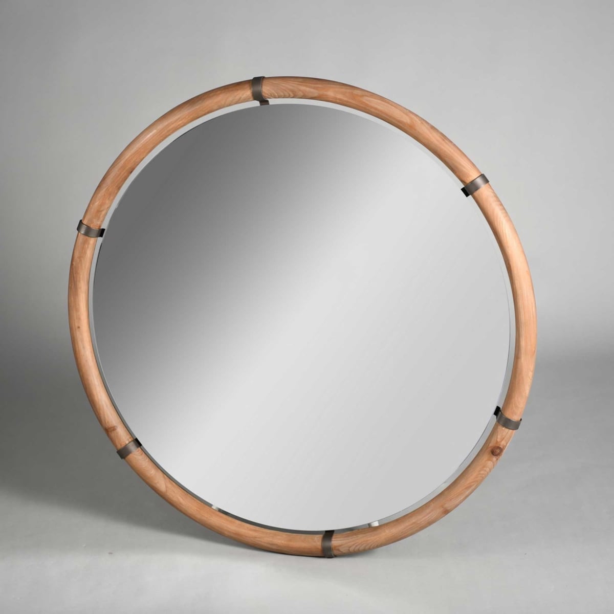 BM-WA3043 Round With Metal Fasteners Wall Mirror
