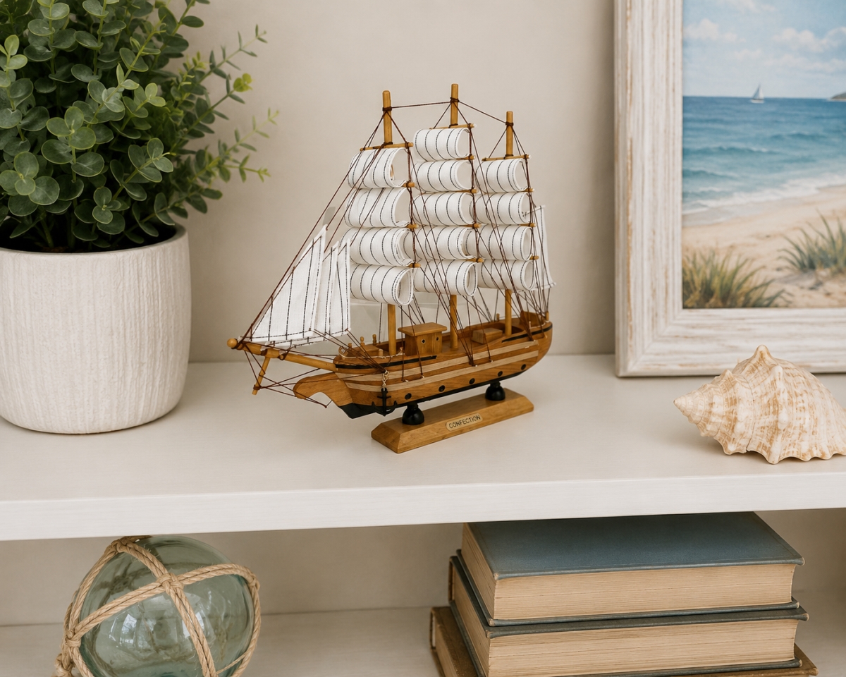 IG-34.016 Three Masted Ship-Confection Figurine