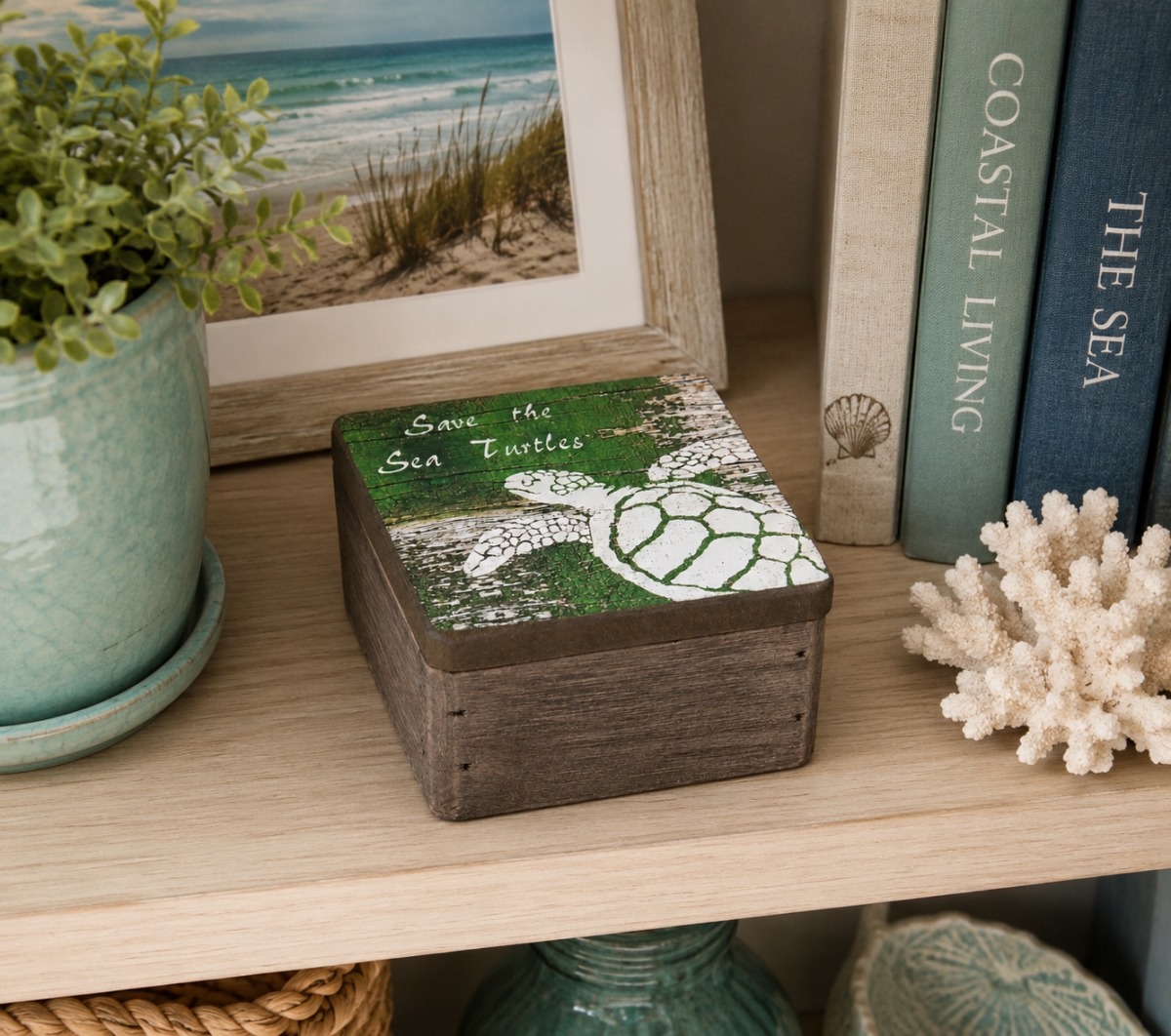 IG-32.135 Text-Save The Sea Turtles Lidded Box