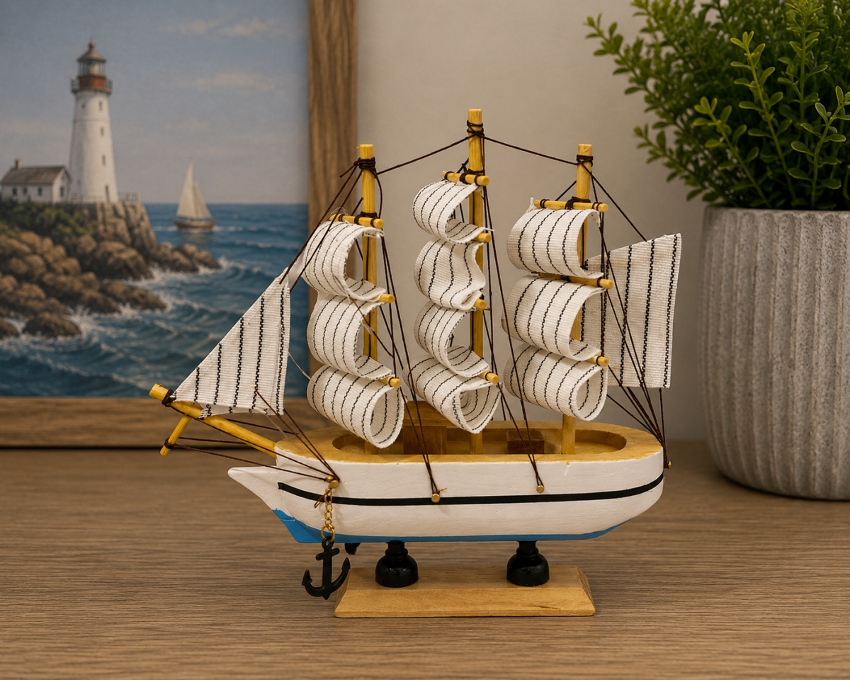IG-N00.127 Three Masted Sailing Ship Figurine