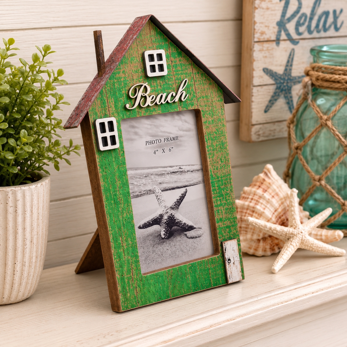 IG-32.109 Weathered Look Beach Cabin Photo Frame