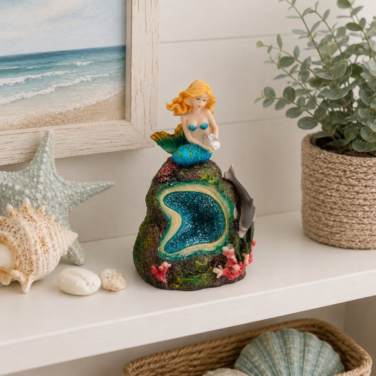 IG-58.110 Led Mermaid With Seashell On A Rock Figurine