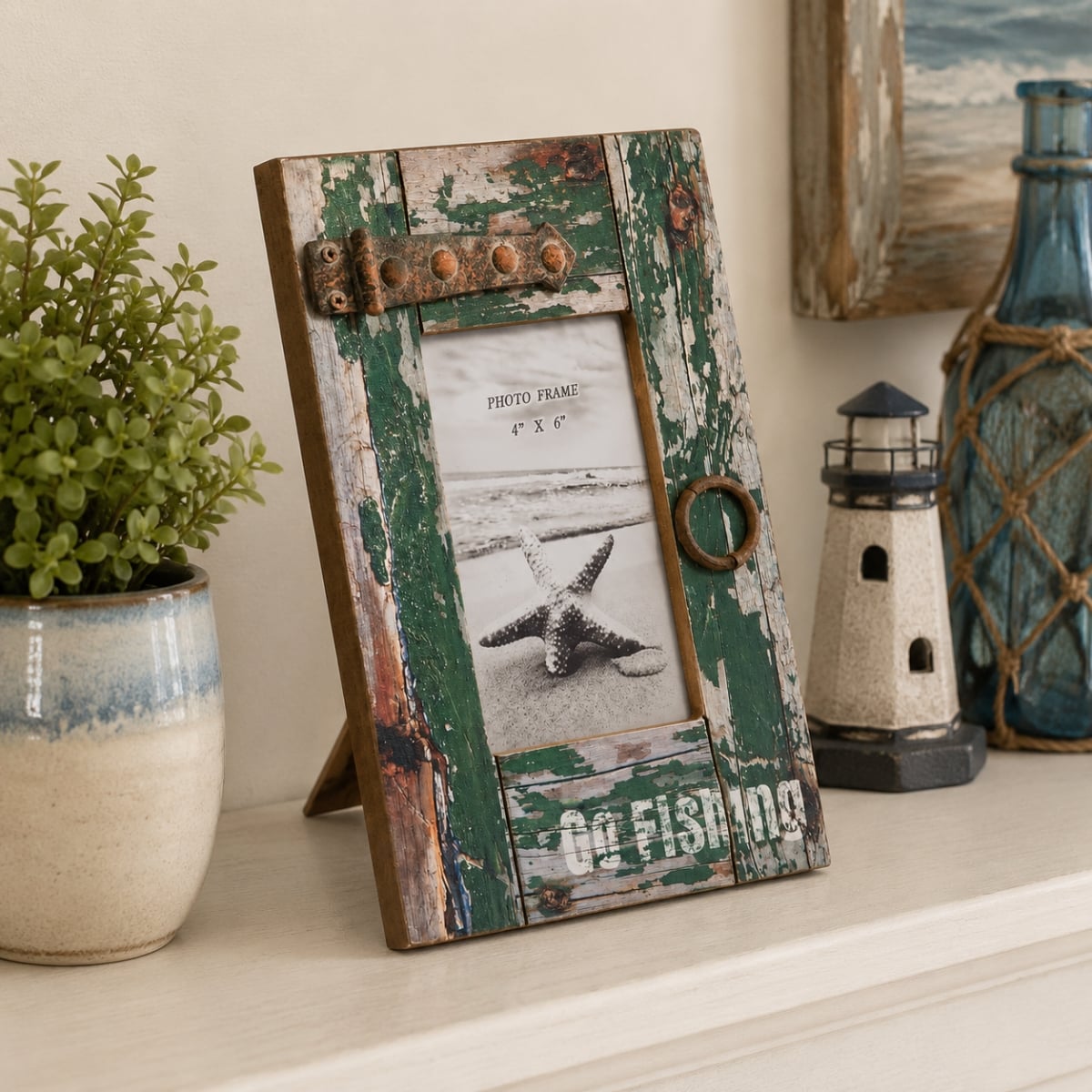 IG-32.107 Go Fishing Rustic Door Photo Frame