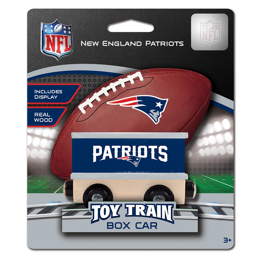 Masterpieces Puzzle 41872 NFL New England Patriots Wood Train Box Car