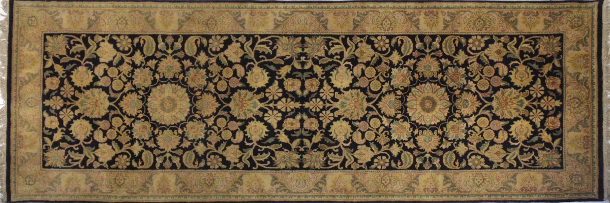 S-J940-BL-412 3 ft. 11 in. x 11 ft. 9 in. Sonnet Rectangle Area Rug - Black & Gold