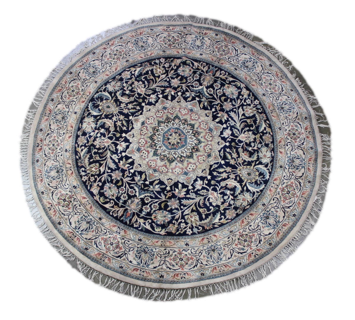 S-NA-NV-88 8 x 8 ft. Sonnet Round Area Rug - Navy & Beige