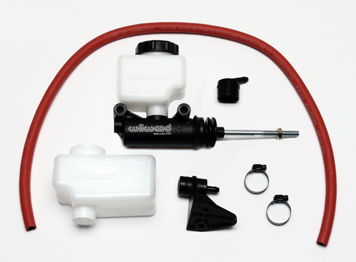 Compact Remote Side Mount Master Cylinder - 1 in. Bore