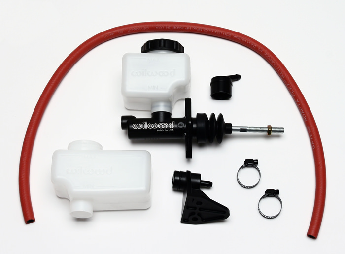 Master Cylinder 0.875 in. Compact Banjo Outlet