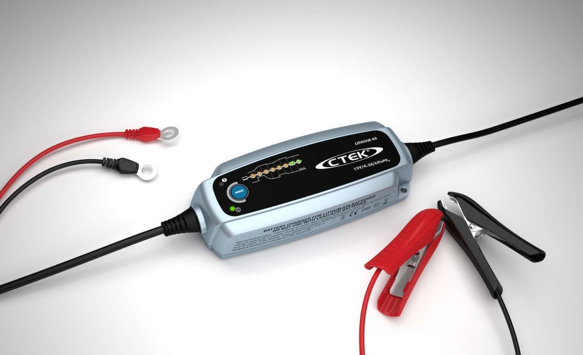 Picture of Ctek CTE56-926 12V US Battery Charger Lithium