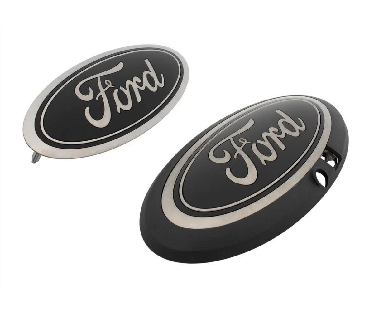 FRDM1447-FBC1 Oval Kit with Camera for 2021-2023  F-150, Black & Chrome
