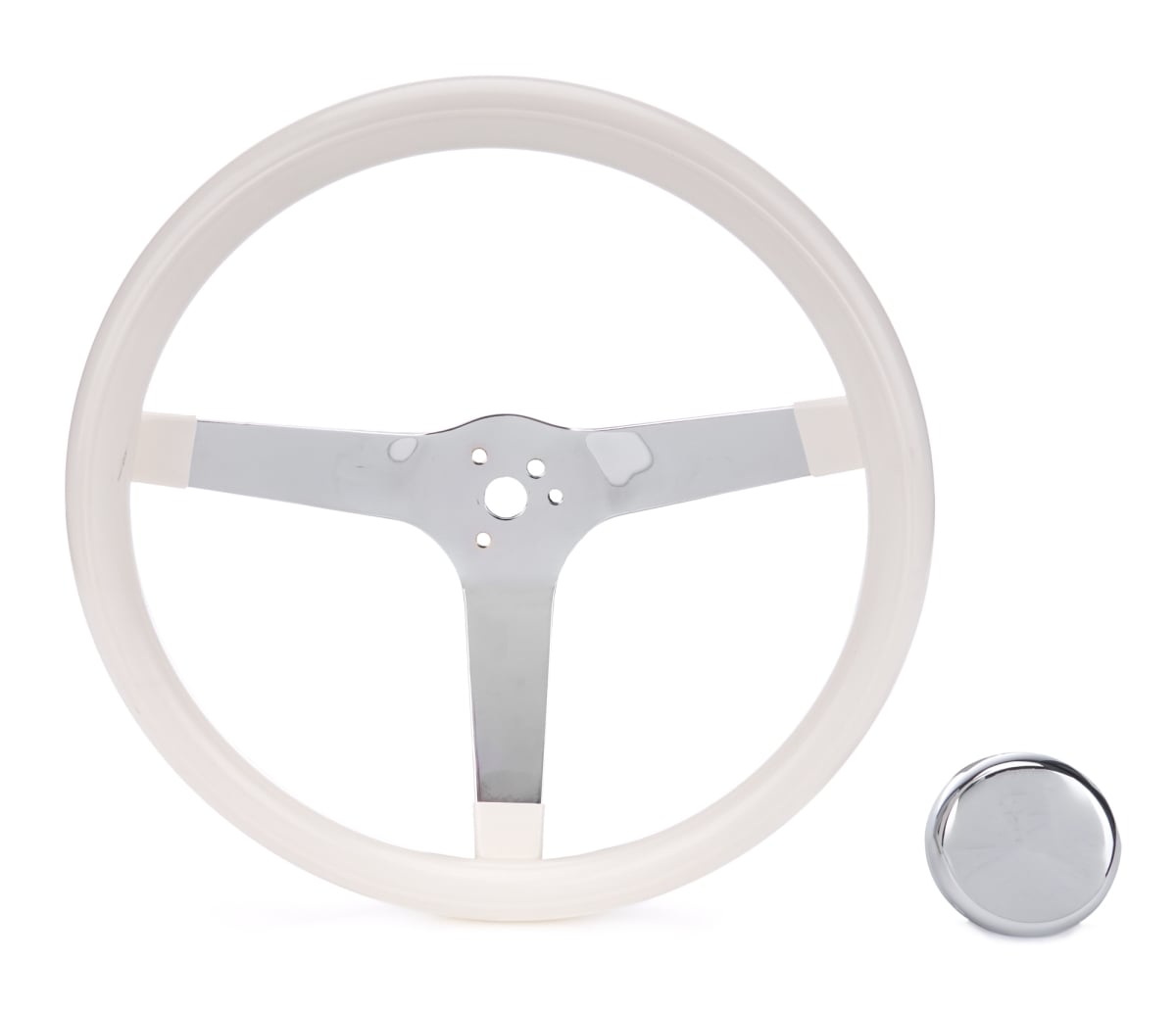 Grant GRT830W 13.5 in. Dia. Classic Series Steering Wheel - White