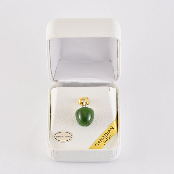 Picture of Cheri Jadore PSP110-W Canadian Nephrite Jade Apple Sterling Silver Pendant