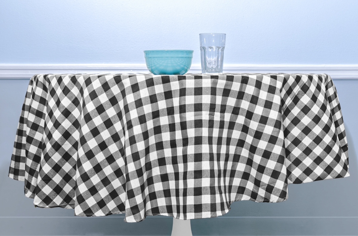 UMID 15975D-12 Buffalo Plaid Gingham Checkered Tablecloth Linens for Kitchen Home Decor - 58 x 84 in. - Black